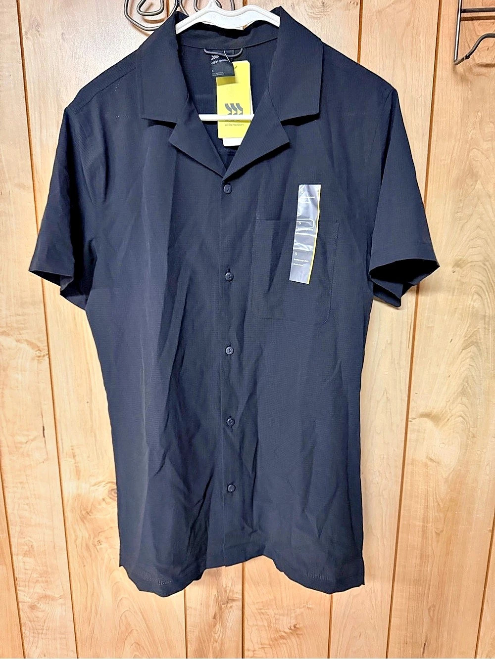 all in motion Men's Small Short Sleeve Button-Up Camp Collar Shirt Black
